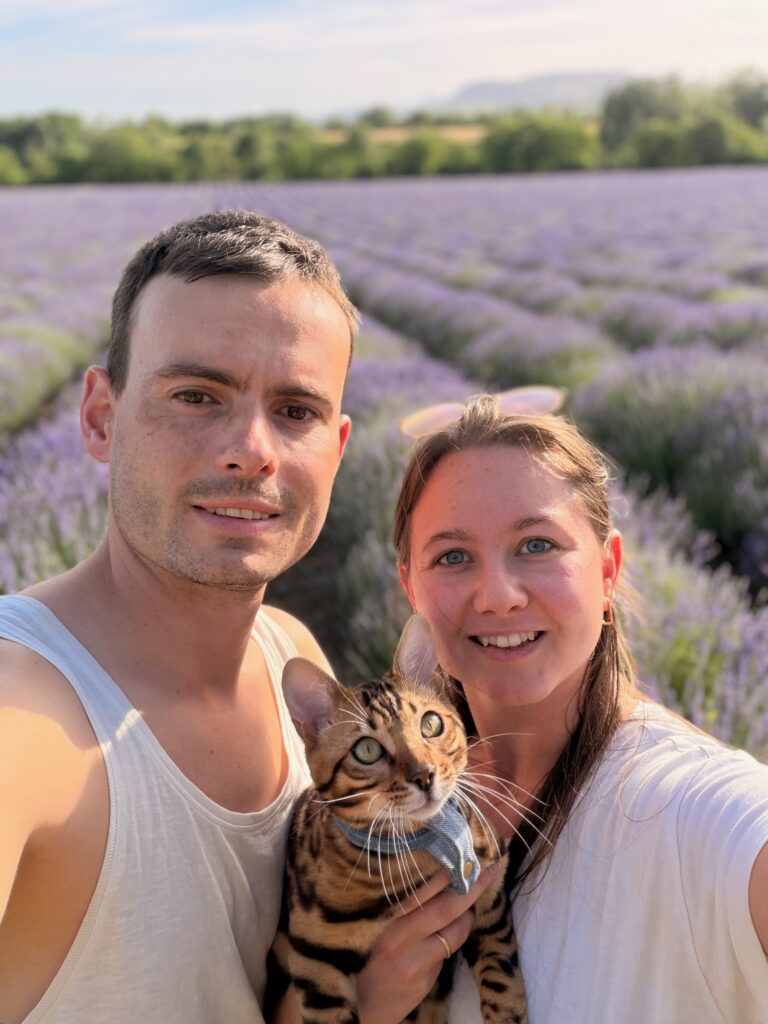 Gwendoline et Romain, éleveurs Bengal LOOF, en Auvergne-Rhône-Alpes